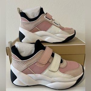 Michael Kors Keeley Scuba Mesh and Snake-Embossed Nubuck Trainer
Smokey …